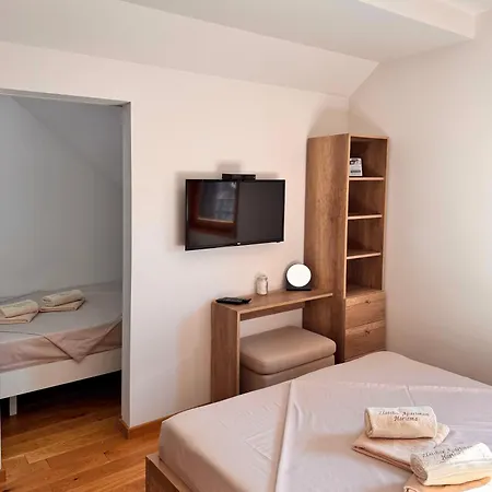 Apartman Harizma *